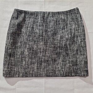 🖤Classic Y2K Black and white, tweed * Theory* mini skirt